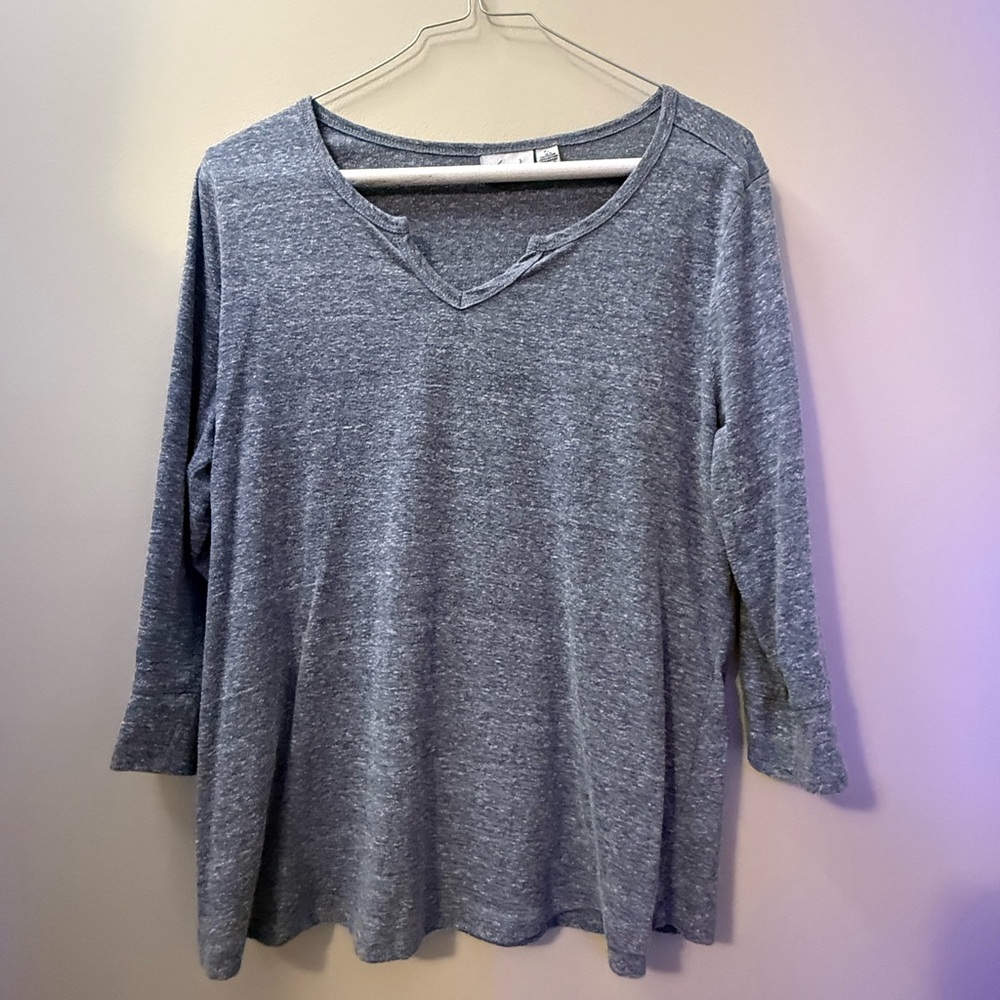 Gray V-Neck Long Sleeve Top